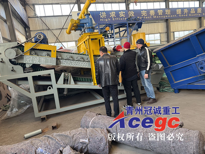 國個(gè)客戶考察重選設(shè)備出口